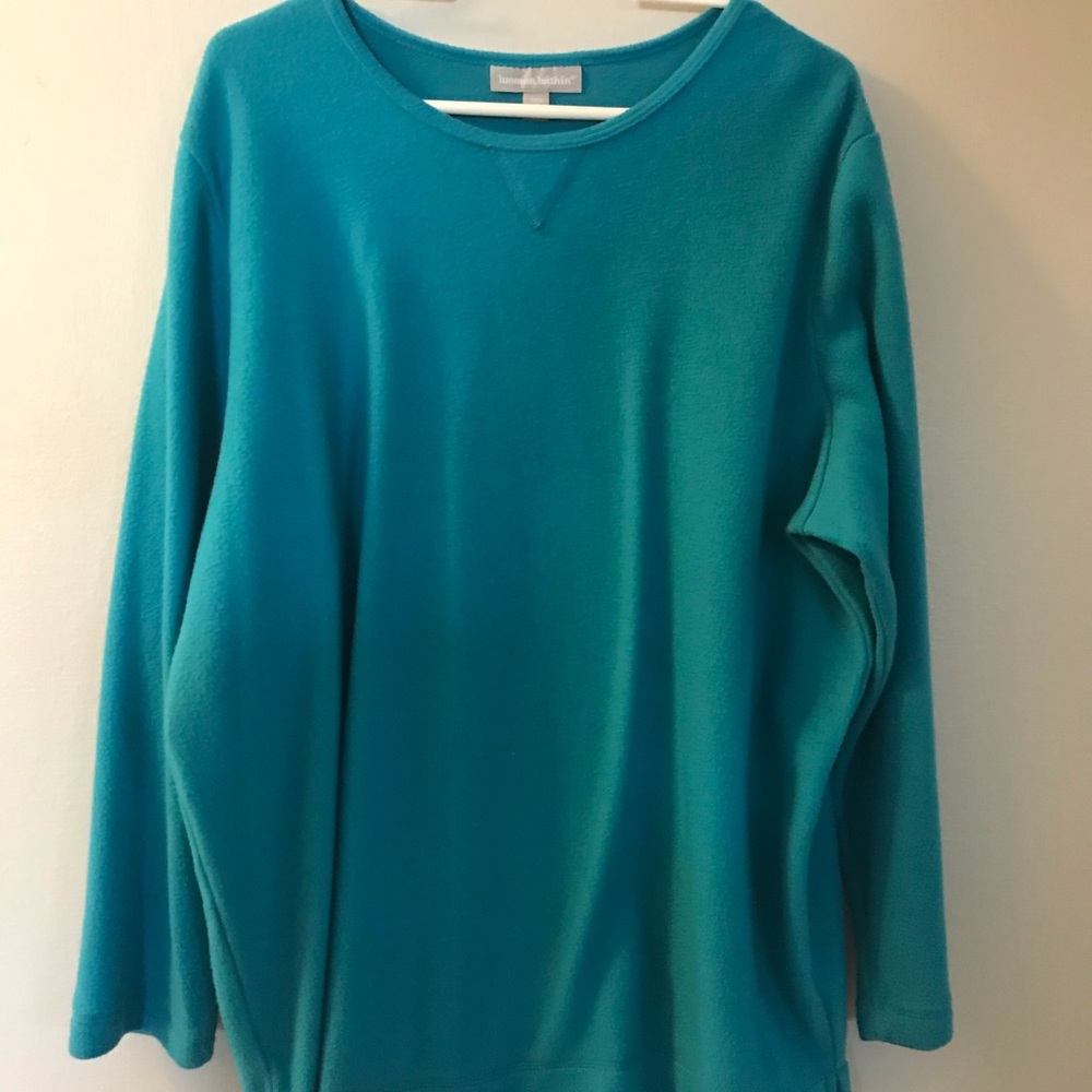 Turquoise long sleeved fleece